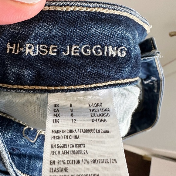 American Eagle Destroyed Hi-Rise Jegging in X-Long - Picture 6 of 6
